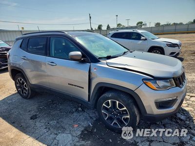Czwarte zdjęcie samochodu z boku: 2020 JEEP COMPASS TRAILHAWK VIN:3C4NJDDB0LT122189 - miniatura