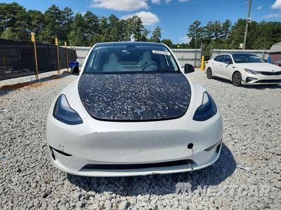 Piąte zdjęcie samochodu w środku: 2022 TESLA MODEL Y VIN:7SAYGDEE8NF534921 - miniatura