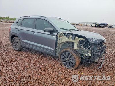 Czwarte zdjęcie samochodu z boku: 2023 VOLKSWAGEN TAOS S VIN:3VVDX7B24PM338322 - miniatura