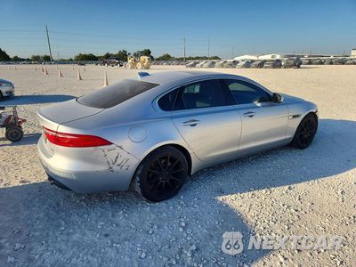 Trzecie zdjęcie samochodu z tyłu: 2017 JAGUAR XF PREMIUM VIN:SAJBD4BV3HCY46888 - miniatura