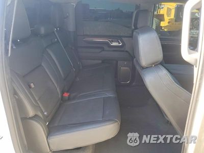 Zdjęcie 10 z 12 samochodu: 2024 GMC SIERRA K2500 DENALI VIN:1GT49REY5RF352821 - miniatura