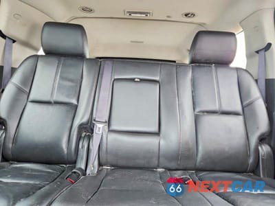 Zdjęcie 10 z 13 samochodu: 2011 CHEVROLET SUBURBAN K1500 LT VIN:1GNSKJE38BR278503 - miniatura