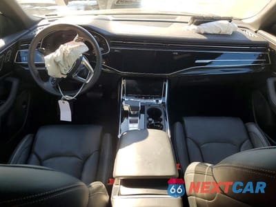 Zdjęcie 8 z 13 samochodu: 2025 AUDI Q8 PRESTIGE S-LINE VIN:WA1FVBF17SD023482 - miniatura