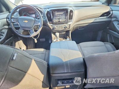 Zdjęcie 8 z 13 samochodu: 2022 CHEVROLET TRAVERSE LT VIN:1GNERGKW7NJ152078 - miniatura