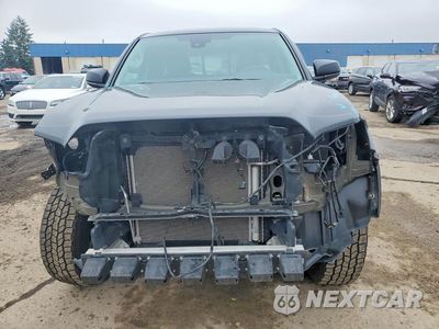 Piąte zdjęcie samochodu w środku: 2021 TOYOTA TACOMA SR V6 VIN:3TYSZ5AN4MT019390 - miniatura