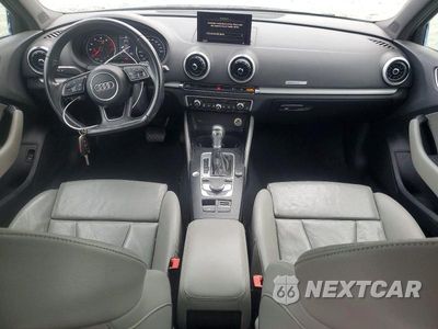 Zdjęcie 8 z 12 samochodu: 2017 AUDI A3 PREMIUM VIN:WAUAUGFF6H1067251 - miniatura