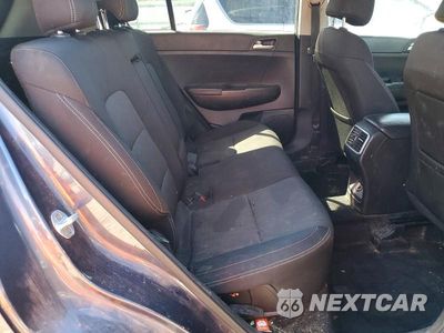 Zdjęcie 11 z 14 samochodu: 2017 KIA SPORTAGE LX VIN:KNDPMCACXH7297391 - miniatura