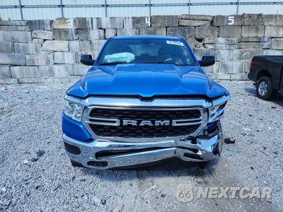 Piąte zdjęcie samochodu w środku: 2023 RAM 1500 BIG HORN/LONE STAR VIN:1C6RRFFG2PN647959 - miniatura
