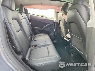 Zdjęcie 10 z 13 samochodu: 2024 TESLA MODEL Y VIN:7SAYGDEE7RA299253 - miniatura