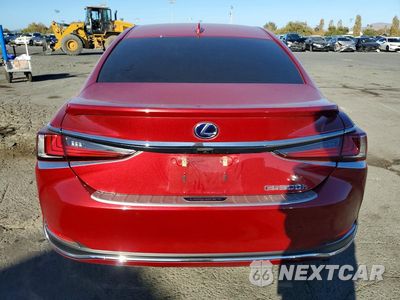 Zdjęcie 6 z 12 samochodu: 2019 LEXUS ES 300H VIN:JTHB21B10K2038607 - miniatura
