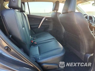 Zdjęcie 11 z 13 samochodu: 2018 TOYOTA RAV4 LIMITED VIN:JTMDFREV7JD231786 - miniatura