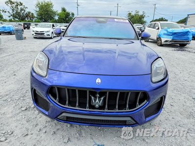 Piąte zdjęcie samochodu w środku: 2023 MASERATI GRECALE GT VIN:ZN682AVA4P7437598 - miniatura