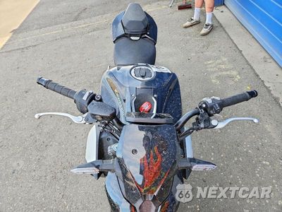 Piąte zdjęcie samochodu w środku: 2025 KAWASAKI ZR900 S VIN:ML5ZRDS16SDA01558 - miniatura