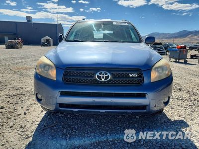 Piąte zdjęcie samochodu w środku: 2007 TOYOTA RAV4 SPORT VIN:JTMBK32V275039537 - miniatura