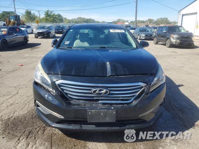 Piąte zdjęcie samochodu w środku: 2015 HYUNDAI SONATA SE VIN:5NPE24AF3FH248300 - miniatura