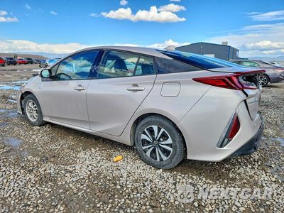 Drugie zdjęcie samochodu z przodu: 2017 TOYOTA PRIUS PRIME PLUS VIN:JTDKARFP8H3021008 - miniatura