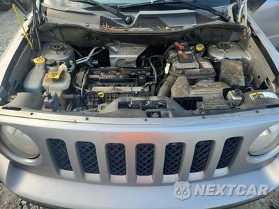 Zdjęcie 12 z 13 samochodu: 2017 JEEP PATRIOT SPORT VIN:1C4NJPBA0HD212094 - miniatura