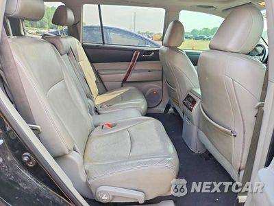 Zdjęcie 11 z 13 samochodu: 2011 TOYOTA HIGHLANDER LIMITED VIN:5TDDK3EH0BS053714 - miniatura
