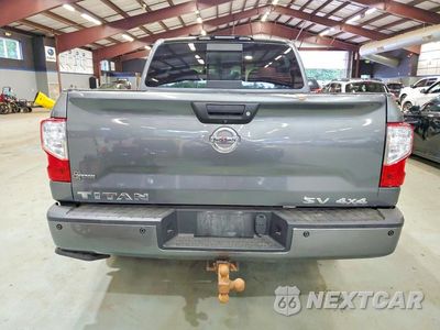 Zdjęcie 6 z 12 samochodu: 2019 NISSAN TITAN SV VIN:1N6AA1E54KN500094 - miniatura