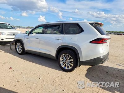 Drugie zdjęcie samochodu z przodu: 2025 TOYOTA GRAND HIGHLANDER PLATINUM VIN:5TDAAAB5XSS099734 - miniatura