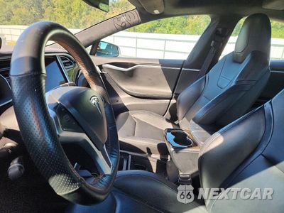 Zdjęcie 7 z 12 samochodu: 2016 TESLA MODEL S VIN:5YJSA1E25GF134083 - miniatura