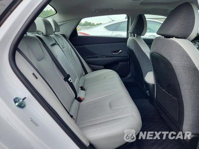 Zdjęcie 10 z 12 samochodu: 2025 HYUNDAI ELANTRA LIMITED VIN:KMHLN4DJ3SU173169 - miniatura