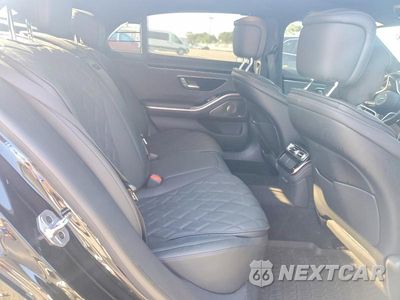 Zdjęcie 10 z 12 samochodu: 2026 MERCEDES-BENZ S 580 4MATIC VIN:W1K6G7GB1TA344270 - miniatura