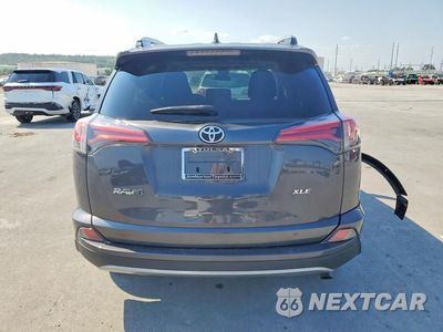 Zdjęcie 6 z 13 samochodu: 2018 TOYOTA RAV4 XLE VIN:2T3WFREV0JW415866 - miniatura