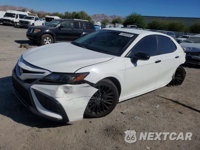 2022 TOYOTA CAMRY SE NIGHTSHADE 4T1G11AK9NU008806 - główne zdjęcie licytacji z USA - miniatura