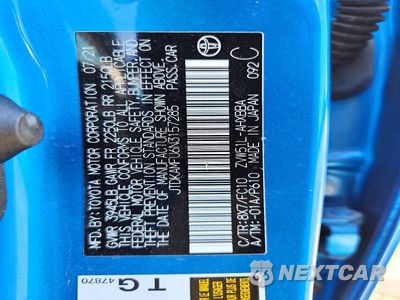 Zdjęcie 12 z 12 samochodu: 2022 TOYOTA PRIUS L ECO VIN:JTDKAMFU6N3157285 - miniatura