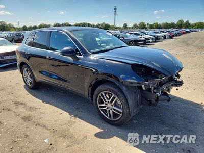 Czwarte zdjęcie samochodu z boku: 2016 PORSCHE CAYENNE VIN:WP1AA2A2XGKA38071 - miniatura