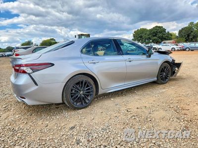 Trzecie zdjęcie samochodu z tyłu: 2024 TOYOTA CAMRY XSE VIN:4T1K61AK4RU234656 - miniatura