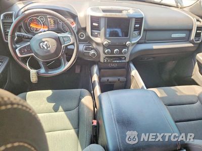 Zdjęcie 8 z 12 samochodu: 2020 RAM 1500 BIG HORN/LONE STAR VIN:1C6RREFT5LN107894 - miniatura