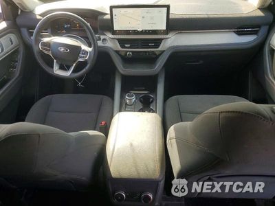 Zdjęcie 8 z 13 samochodu: 2025 FORD EXPLORER ACTIVE VIN:1FMUK7DHXSGB20088 - miniatura