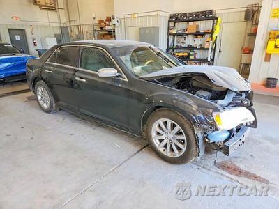 Czwarte zdjęcie samochodu z boku: 2013 CHRYSLER 300C VIN:2C3CCAEG7DH528818 - miniatura