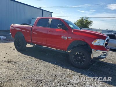 Czwarte zdjęcie samochodu z boku: 2019 RAM 1500 CLASSIC SLT VIN:1C6RR6TT4KS701712 - miniatura