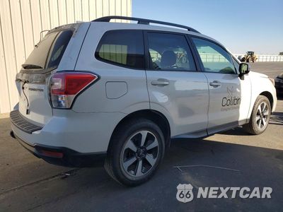Trzecie zdjęcie samochodu z tyłu: 2018 SUBARU FORESTER 2.5I PREMIUM VIN:JF2SJAEC6JH593804 - miniatura