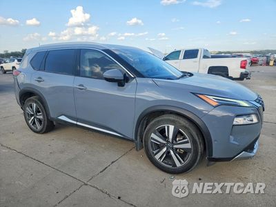 Czwarte zdjęcie samochodu z boku: 2022 NISSAN ROGUE PLATINUM VIN:JN8BT3DC1NW119156 - miniatura