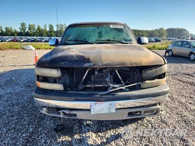 Piąte zdjęcie samochodu w środku: 1999 CHEVROLET SILVERADO K1500 VIN:2GCEK19T7X1174116 - miniatura