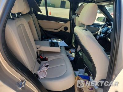 Zdjęcie 10 z 12 samochodu: 2021 BMW X1 SDRIVE28I VIN:WBXJG7C06M5S24910 - miniatura