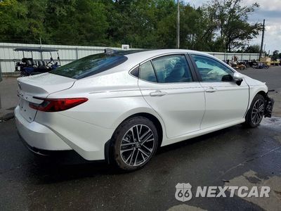 Trzecie zdjęcie samochodu z tyłu: 2026 TOYOTA CAMRY XLE VIN:4T1DBADK8TU556756 - miniatura