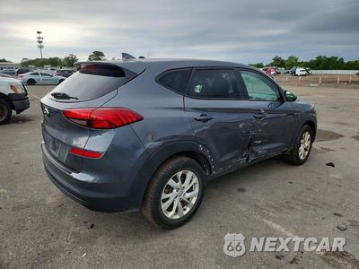 Trzecie zdjęcie samochodu z tyłu: 2019 HYUNDAI TUCSON SE VIN:KM8J2CA44KU067404 - miniatura