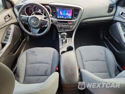 Zdjęcie 8 z 12 samochodu: 2015 KIA OPTIMA LX VIN:5XXGM4A78FG443249 - miniatura