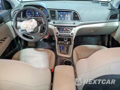 Zdjęcie 8 z 13 samochodu: 2018 HYUNDAI ELANTRA SEL VIN:5NPD84LF3JH317194 - miniatura