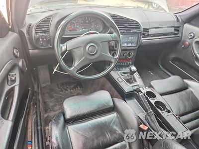 Zdjęcie 8 z 12 samochodu: 1995 BMW M3 VIN:WBSBF9321SEH03357 - miniatura
