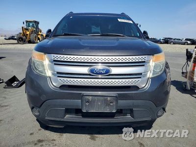 Piąte zdjęcie samochodu w środku: 2015 FORD EXPLORER XLT VIN:1FM5K7D82FGA45686 - miniatura