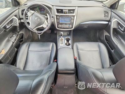 Zdjęcie 8 z 12 samochodu: 2018 NISSAN ALTIMA 2.5 SR VIN:1N4AL3AP3JC282018 - miniatura