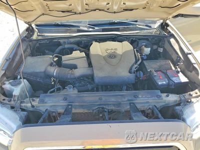 Zdjęcie 11 z 12 samochodu: 2016 TOYOTA TACOMA SR5 V6 VIN:5TFSZ5AN5GX028836 - miniatura