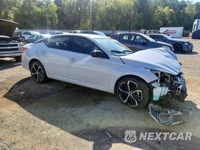 Czwarte zdjęcie samochodu z boku: 2025 NISSAN ALTIMA SR VIN:1N4BL4CV6SN329795 - miniatura