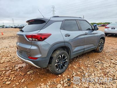 Trzecie zdjęcie samochodu z tyłu: 2021 CHEVROLET TRAILBLAZER LT VIN:KL79MRSL0MB170180 - miniatura